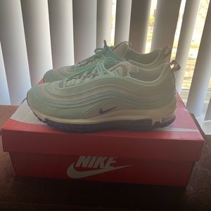 Women’s Airmax 97
